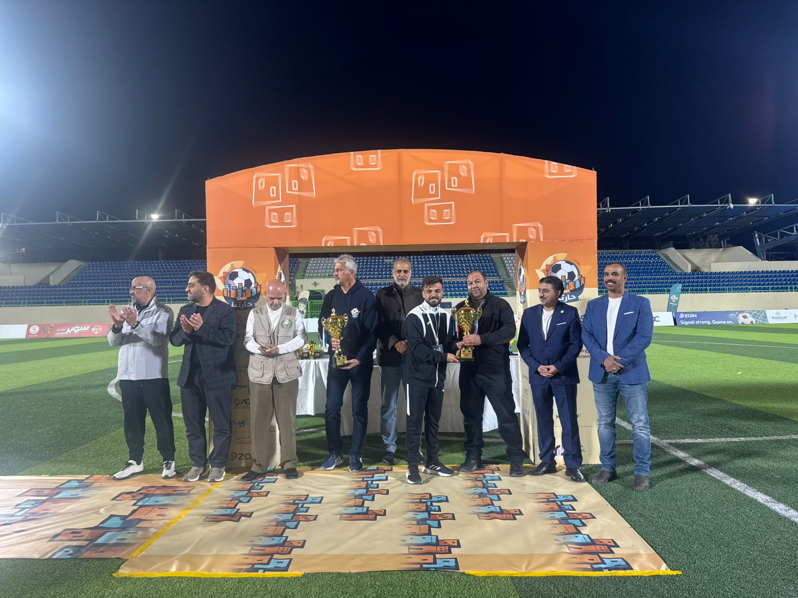 Madar Al-Saa Images 0.41957496956461204