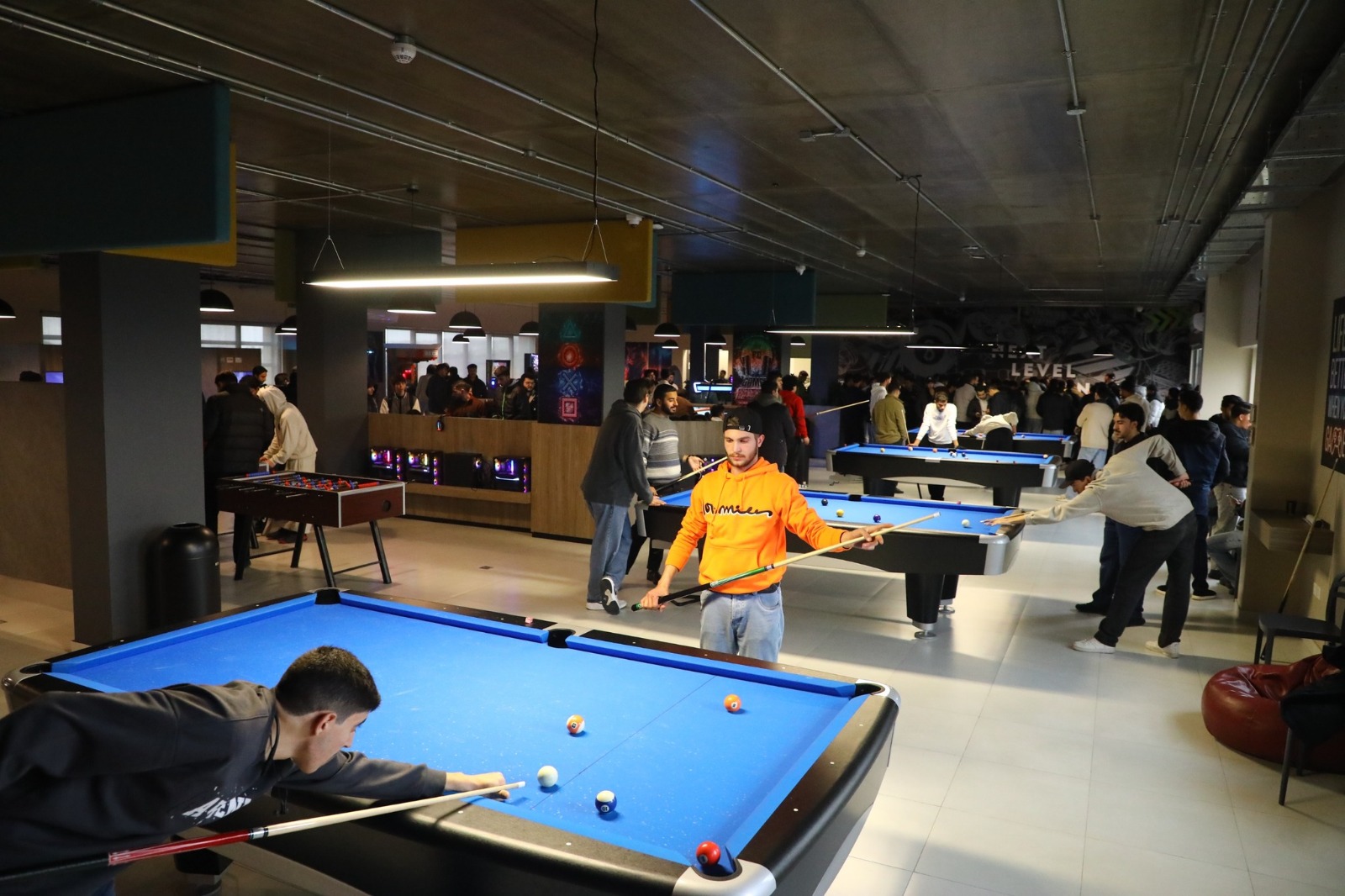 Madar Al-Saa Images 0.7897832433970218