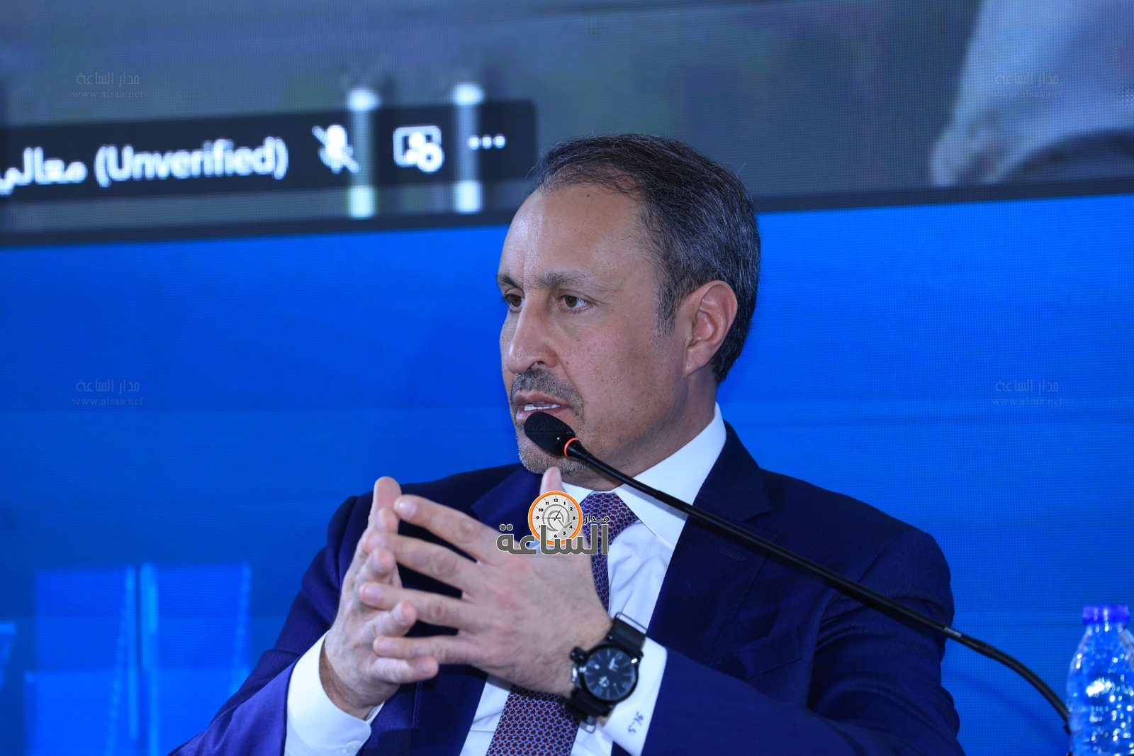 Madar Al-Saa Images 0.874069172175227