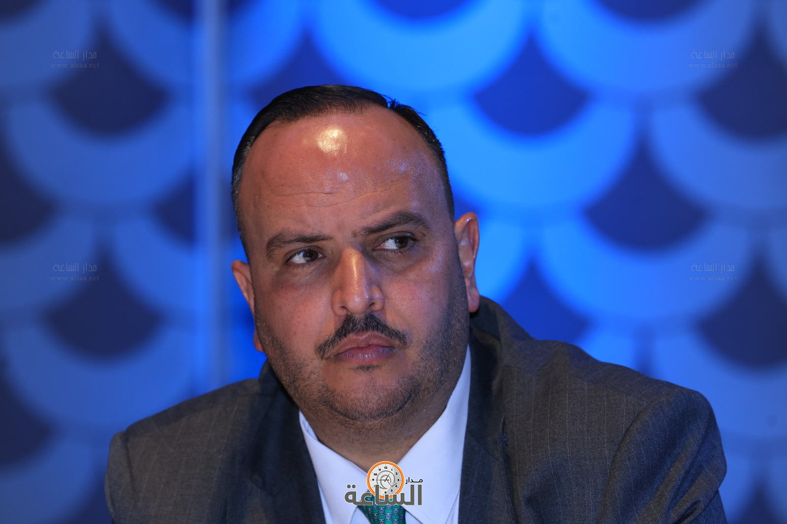 Madar Al-Saa Images 0.8699104355247468