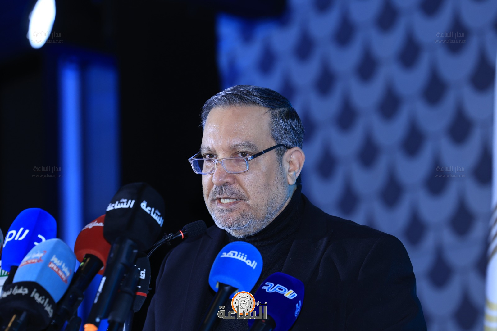 Madar Al-Saa Images 0.01513780981120083