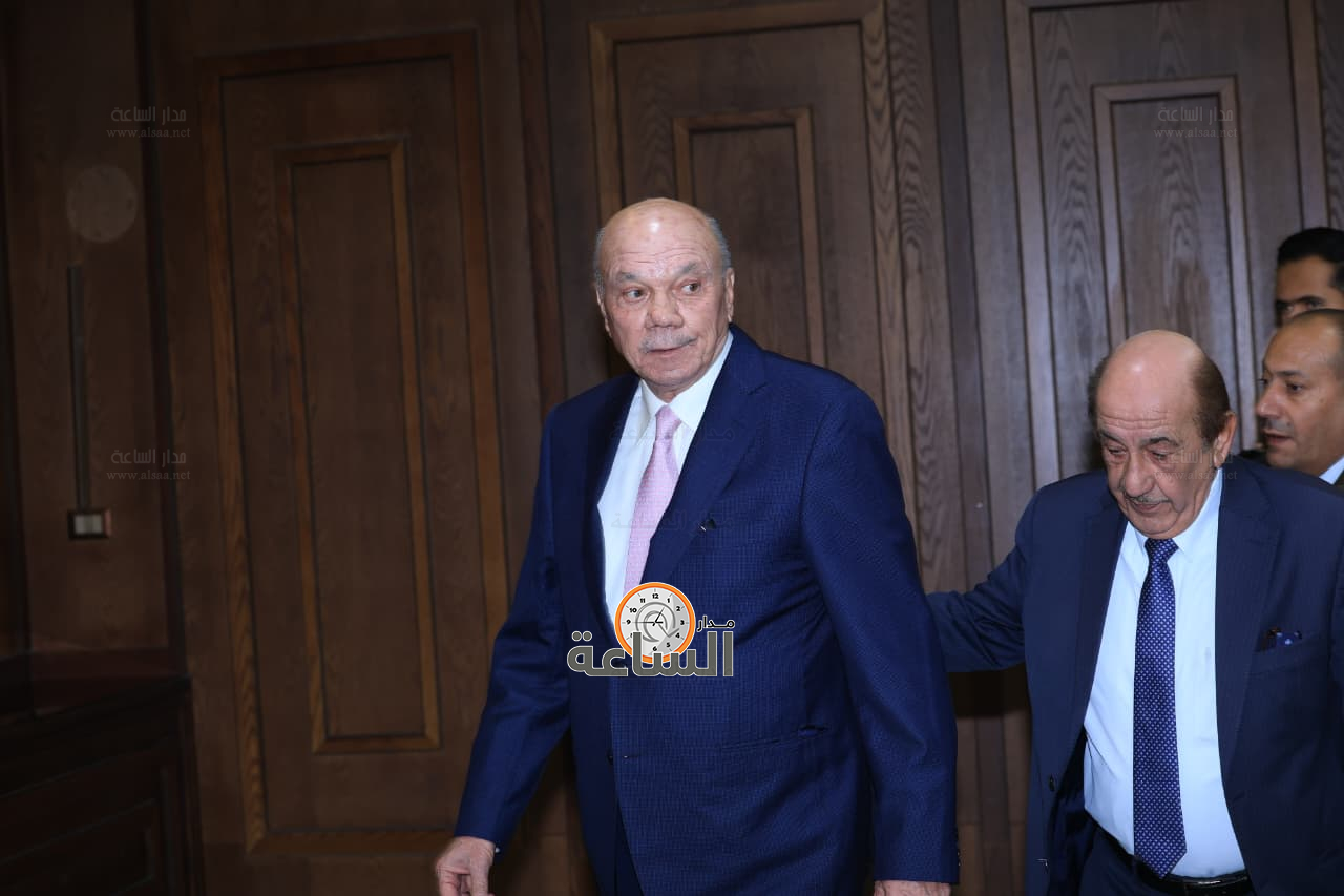 Madar Al-Saa Images 0.7245343629571912