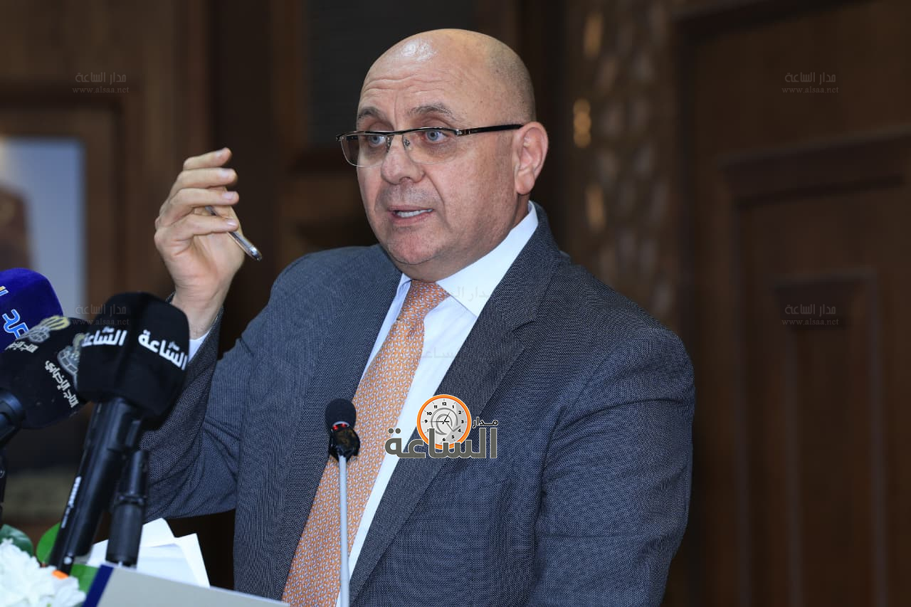 Madar Al-Saa Images 0.45881194509616274