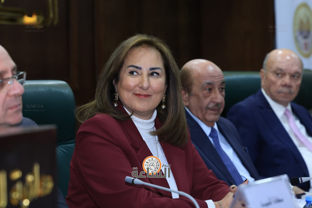 Madar Al-Saa Images 0.13603714503588038