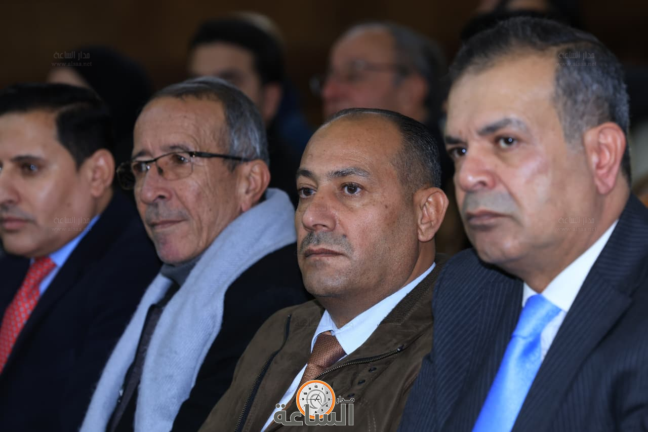 Madar Al-Saa Images 0.11867785555045174