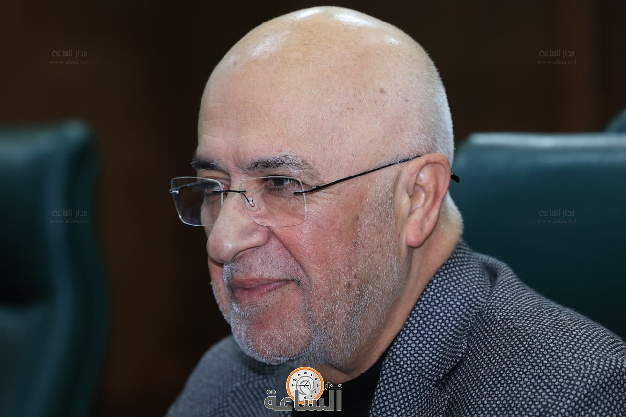 Madar Al-Saa Images 0.5730652337060858