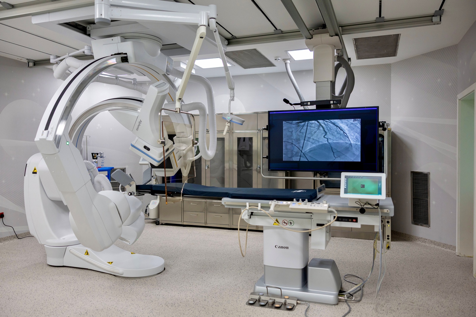 Madar Al-Saa Images 0.217448891950068