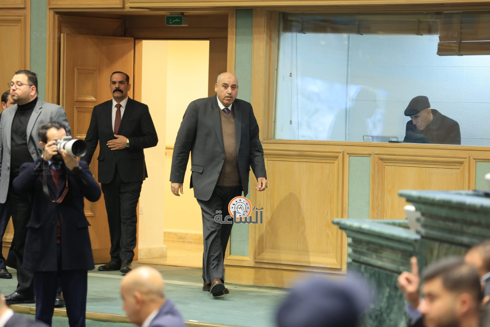 Madar Al-Saa Images 0.18304012486258903