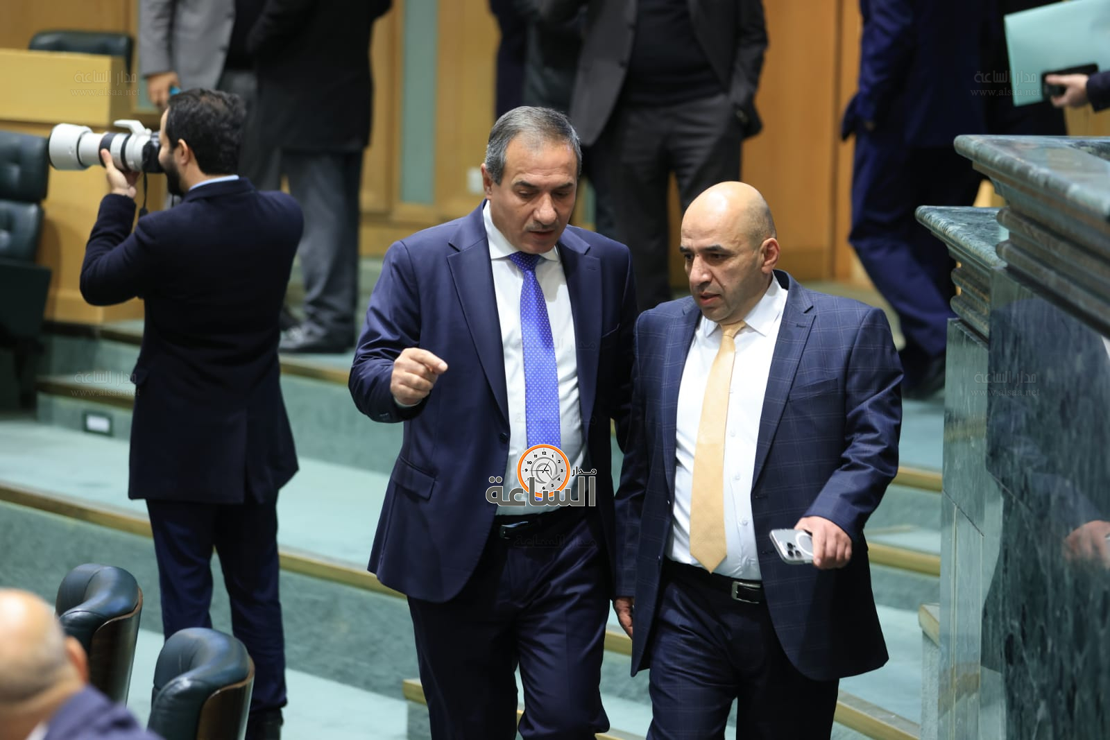 Madar Al-Saa Images 0.7752893321977117