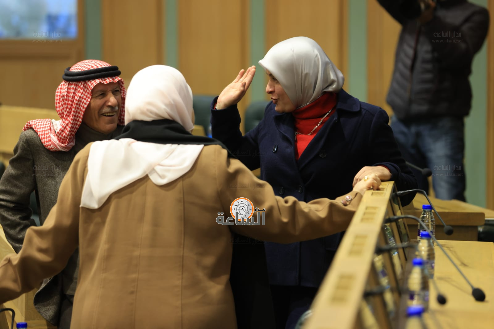 Madar Al-Saa Images 0.5025367897424979