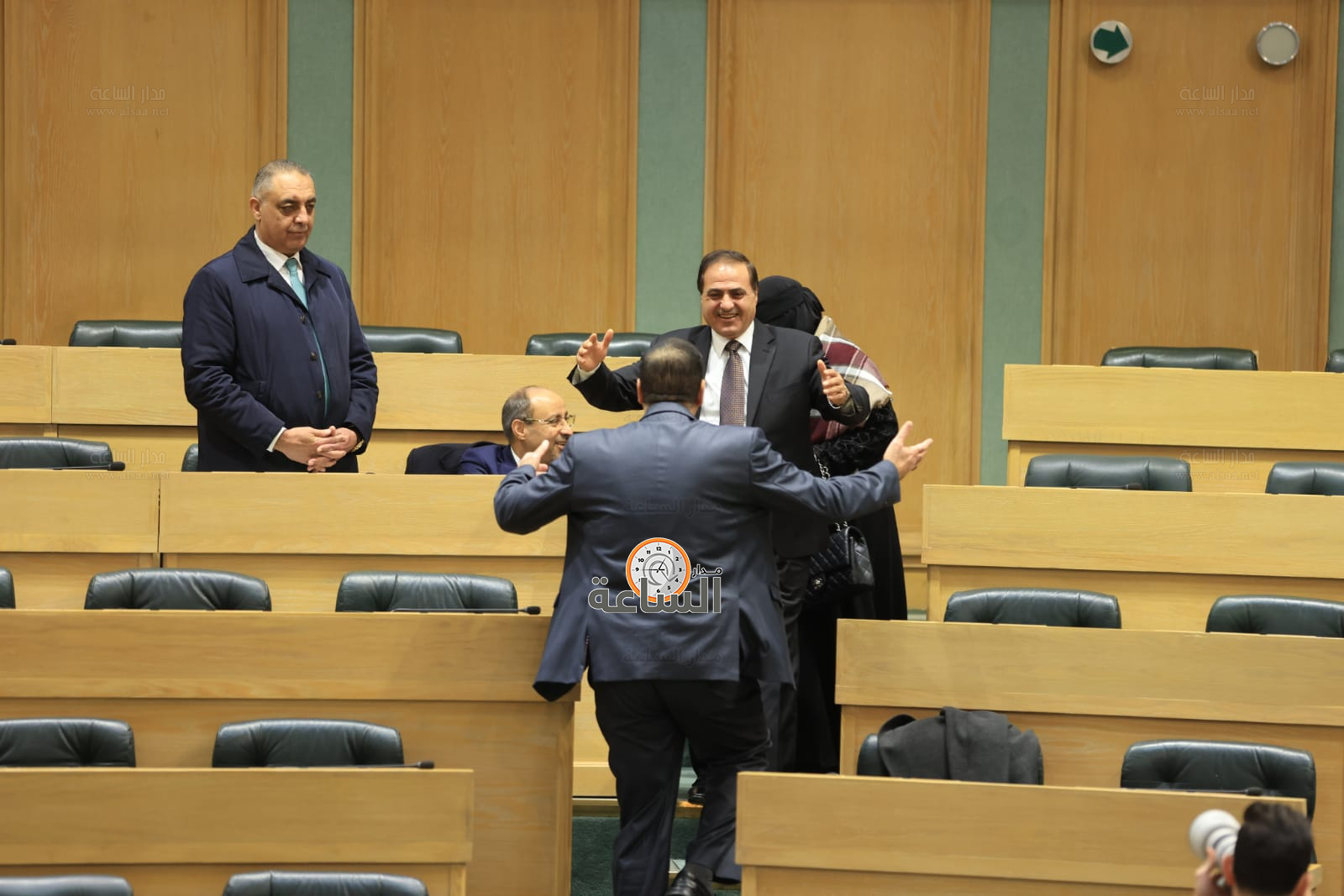 Madar Al-Saa Images 0.18211321295791438