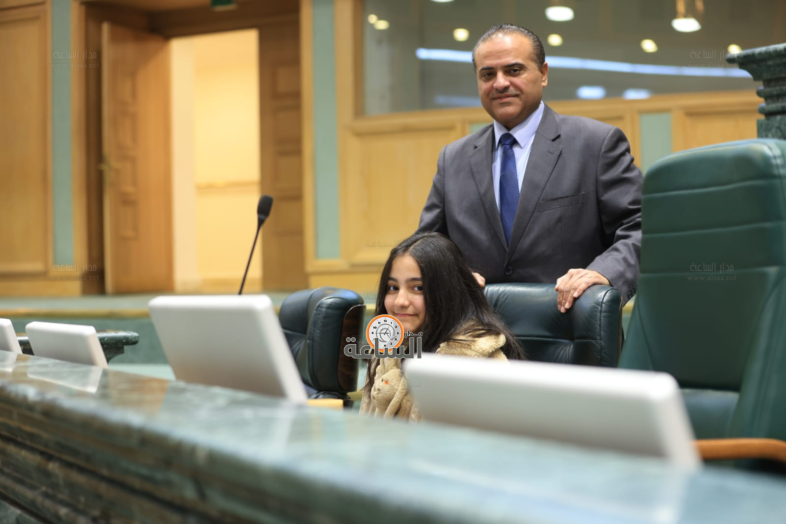 Madar Al-Saa Images 0.18057184806106474