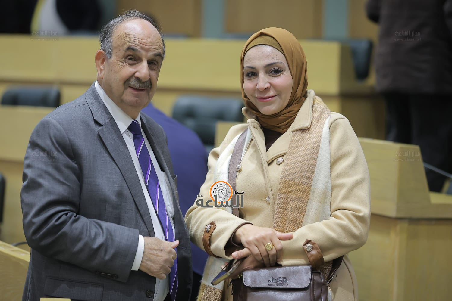 Madar Al-Saa Images 0.4183738229454199