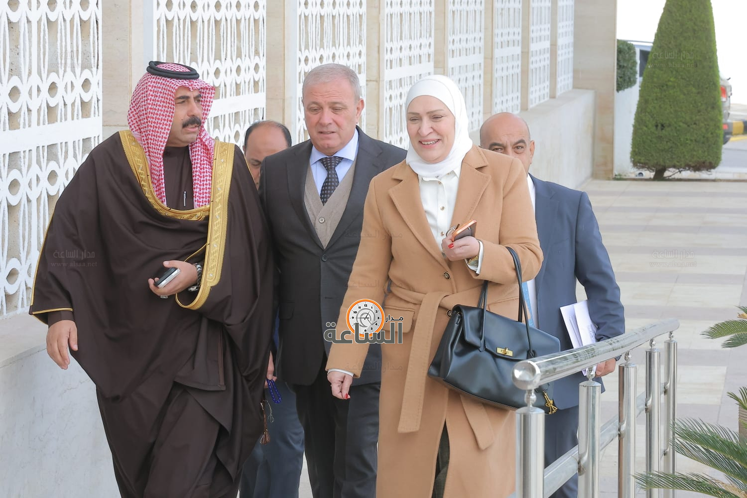 Madar Al-Saa Images 0.5506124417765199