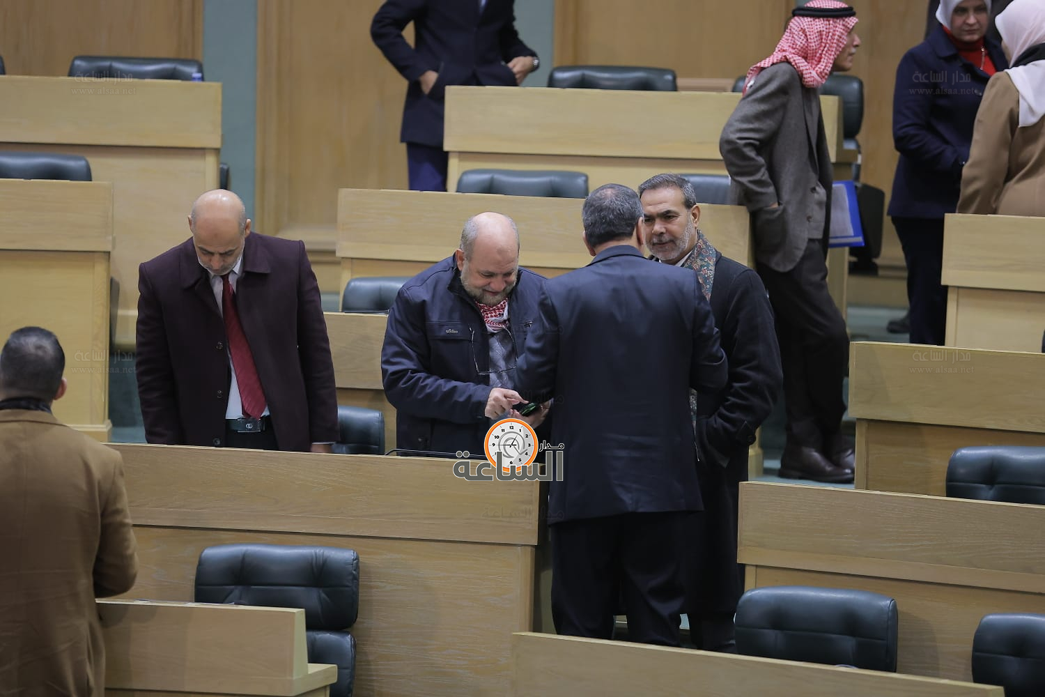 Madar Al-Saa Images 0.309520348229941