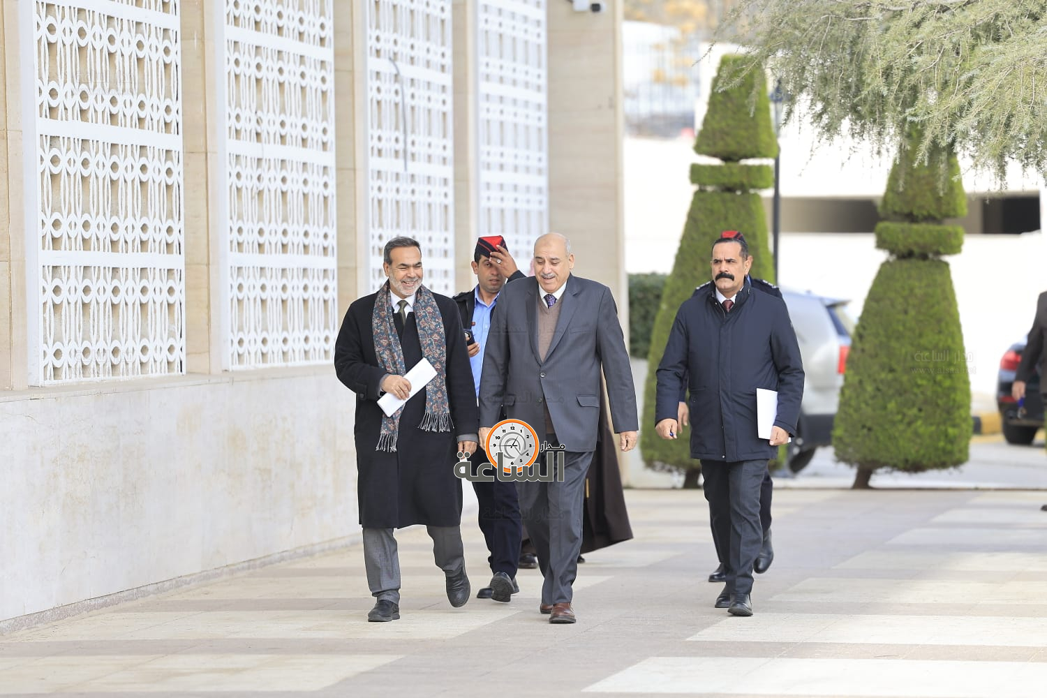 Madar Al-Saa Images 0.133452516161508