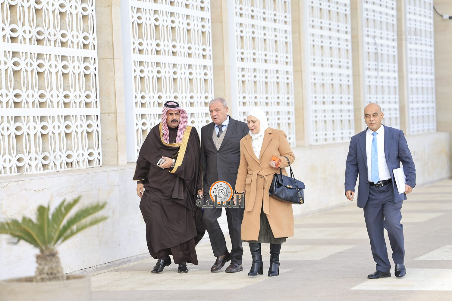 Madar Al-Saa Images 0.2728730521965159