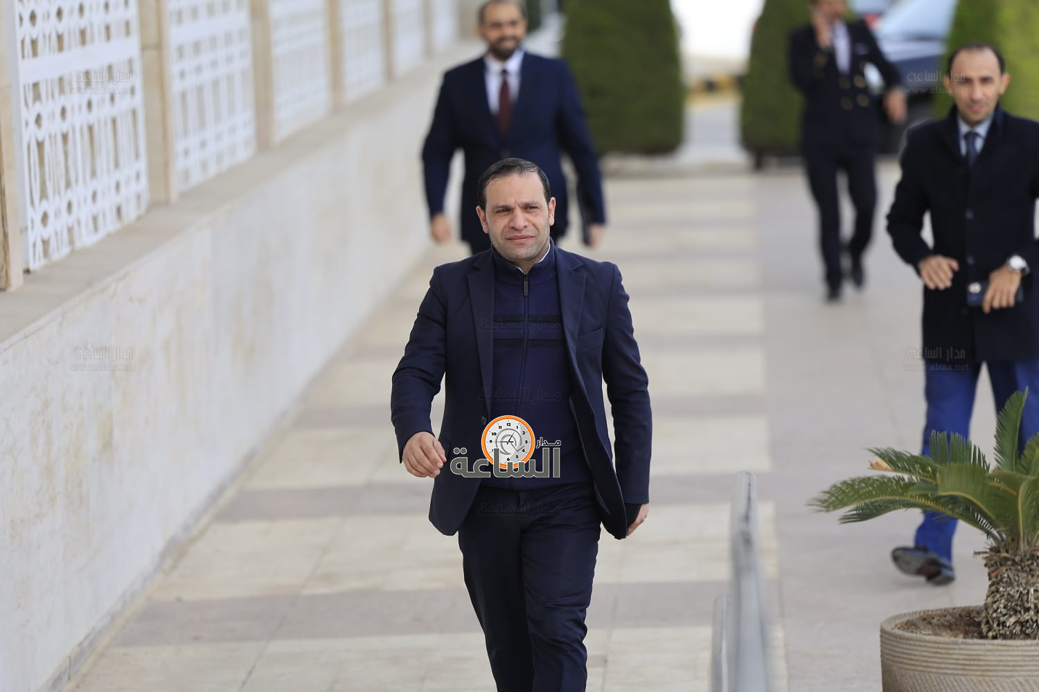 Madar Al-Saa Images 0.15397040337498846