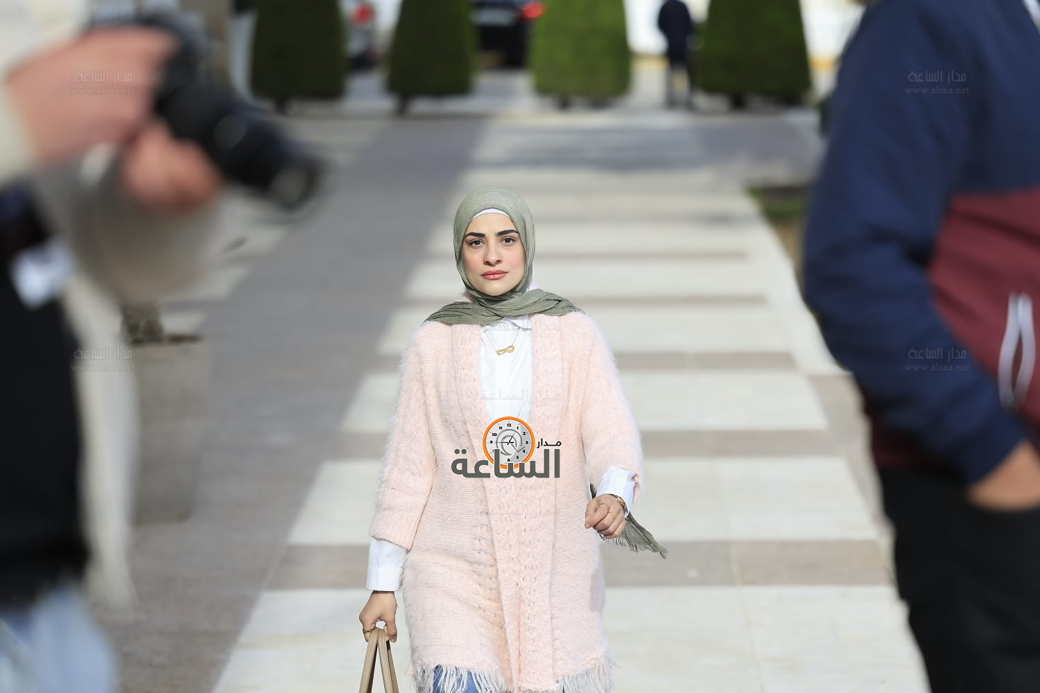 Madar Al-Saa Images 0.8882989274867005