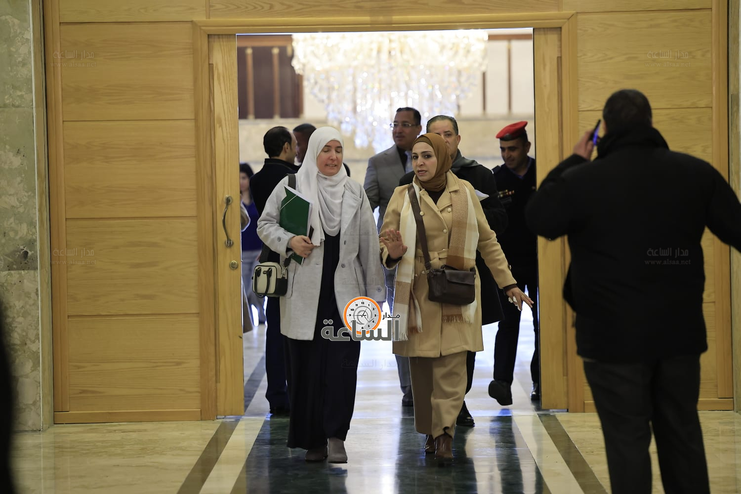 Madar Al-Saa Images 0.3507916157425286