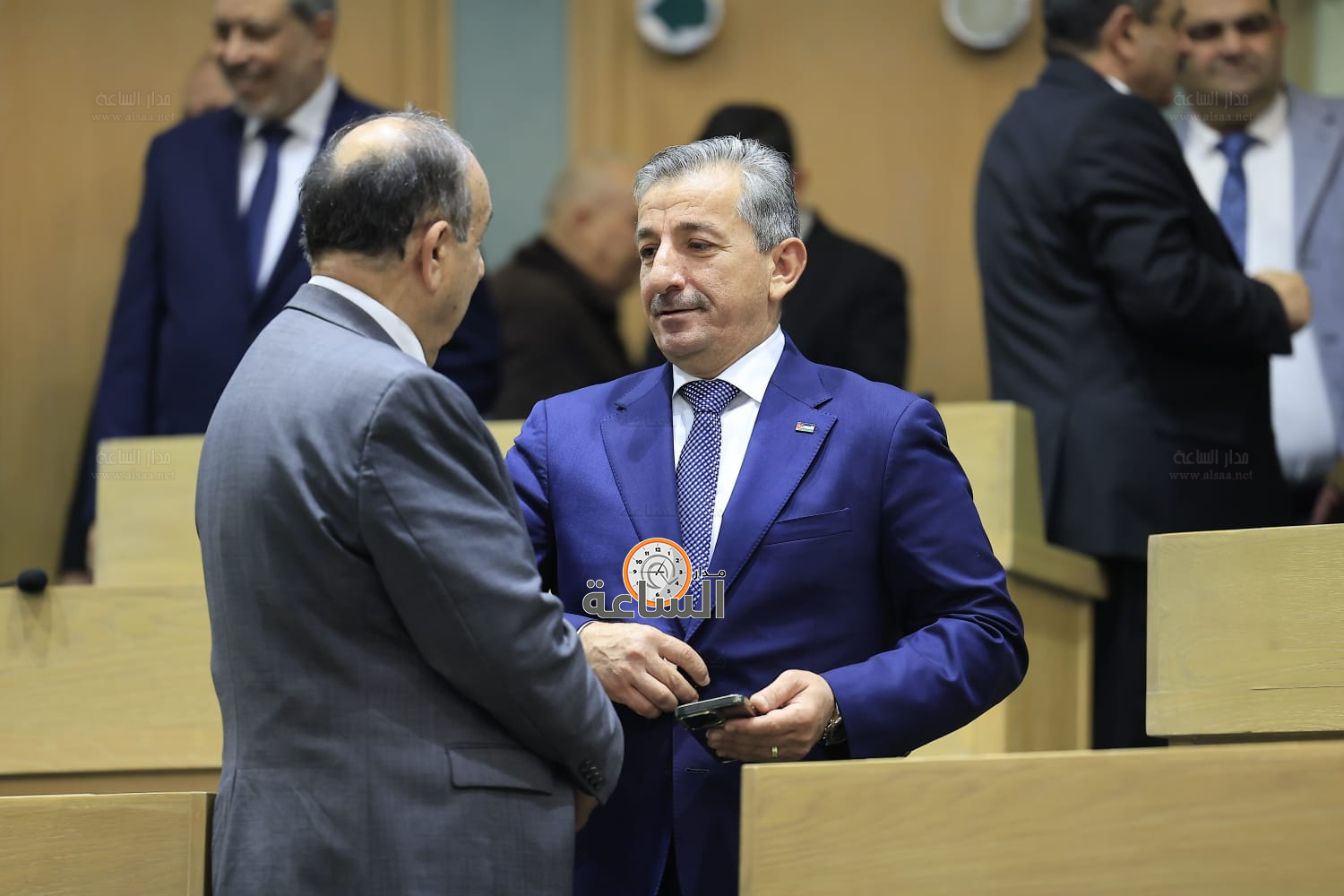 Madar Al-Saa Images 0.16508004215014493