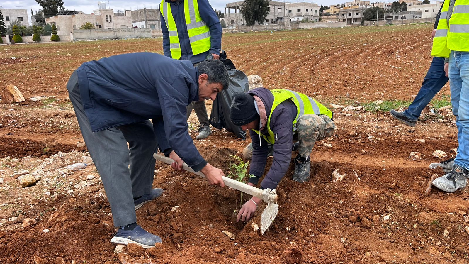 Madar Al-Saa Images 0.7245377564701719