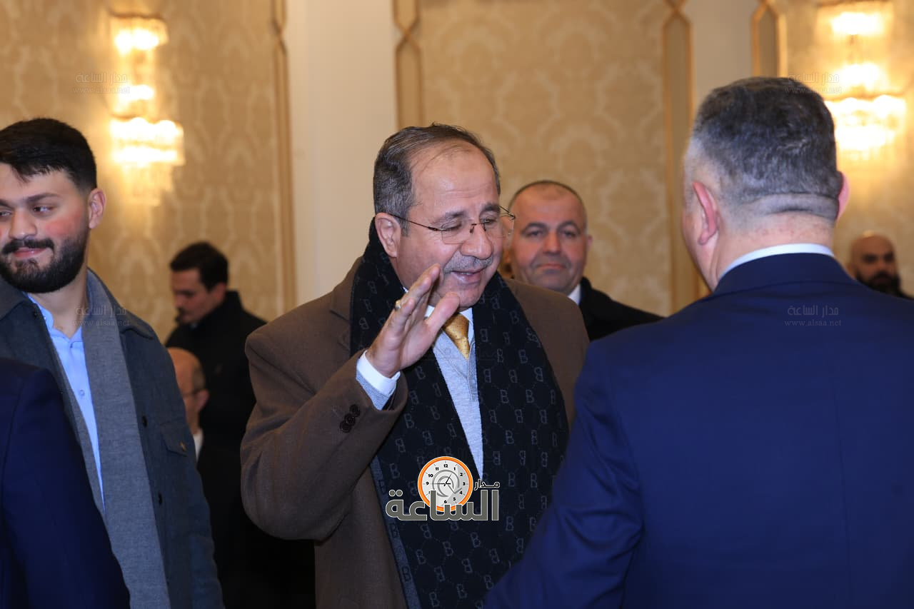 Madar Al-Saa Images 0.39783730487745195