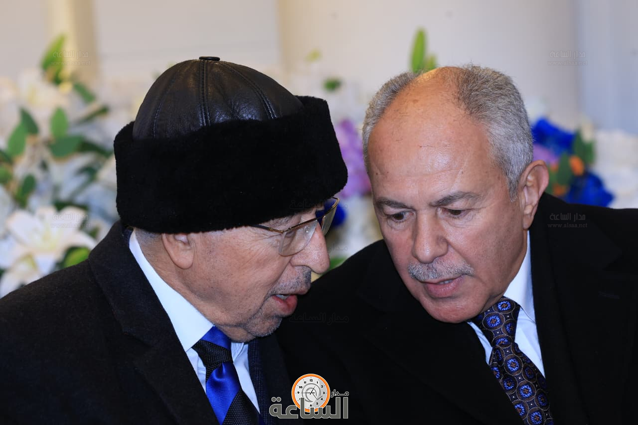 Madar Al-Saa Images 0.6886848083594598