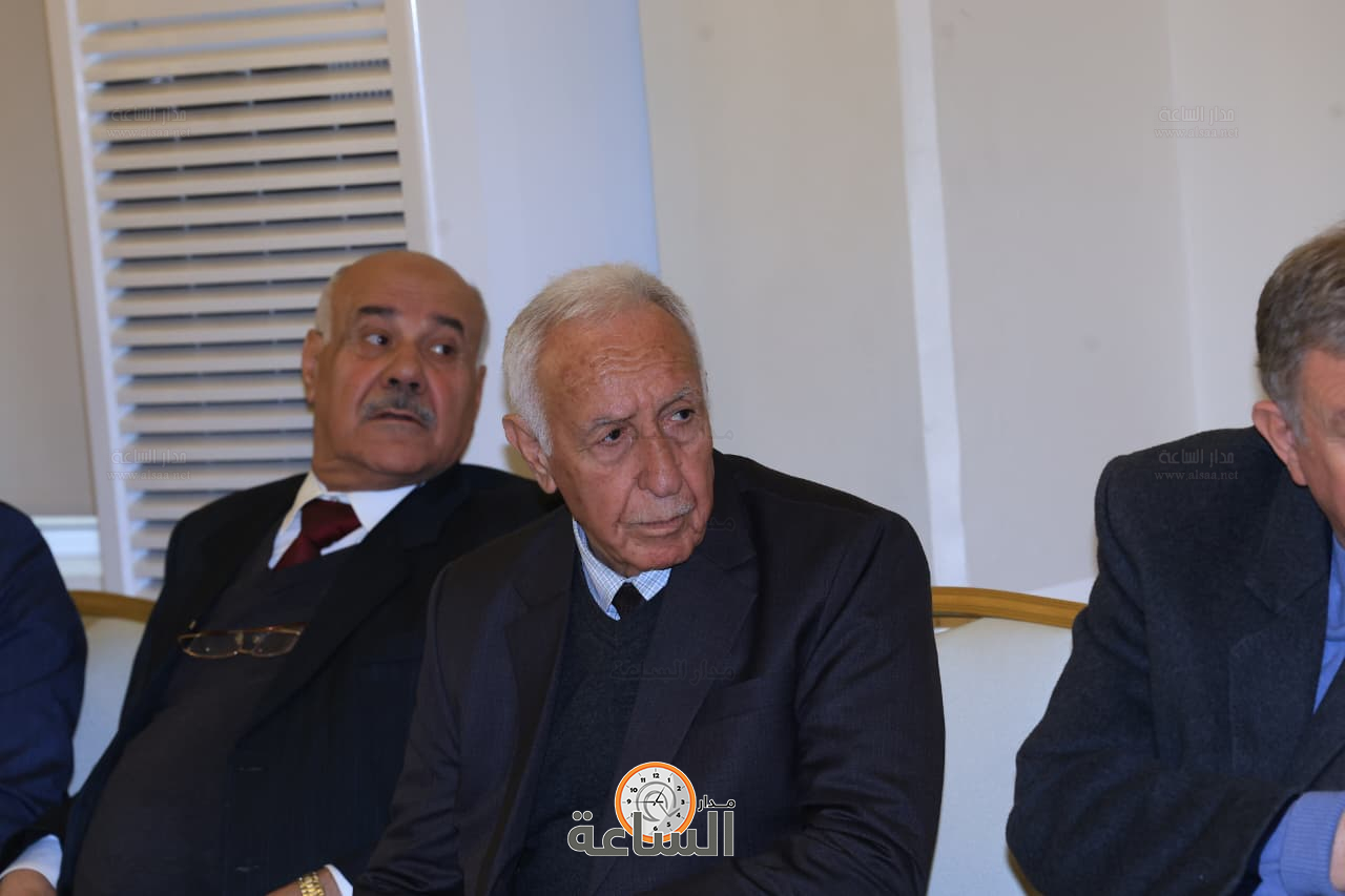 Madar Al-Saa Images 0.3917712919813695