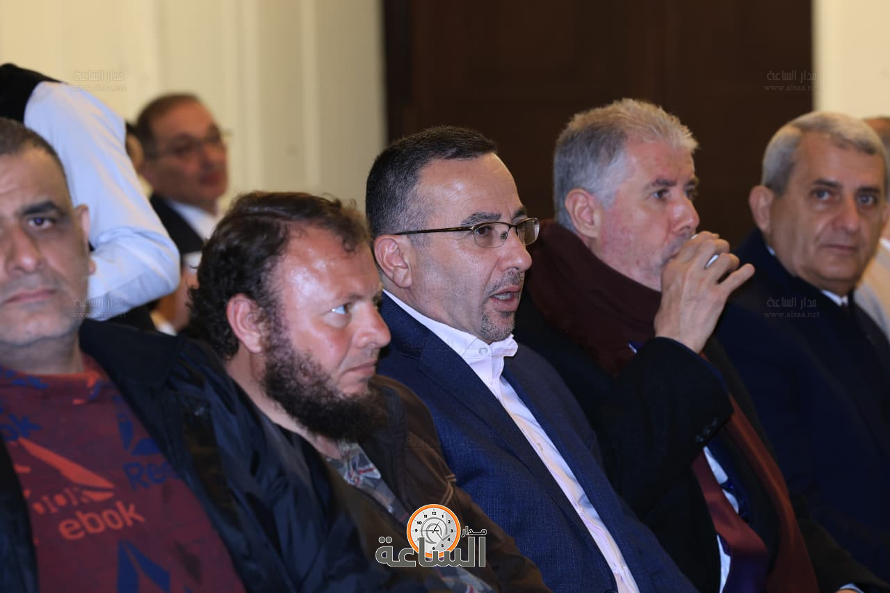 Madar Al-Saa Images 0.46083755257506887