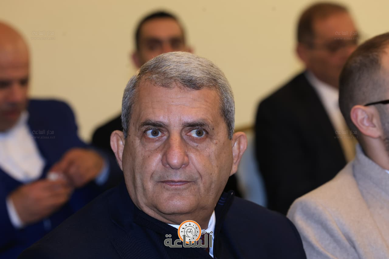 Madar Al-Saa Images 0.46209549000039596