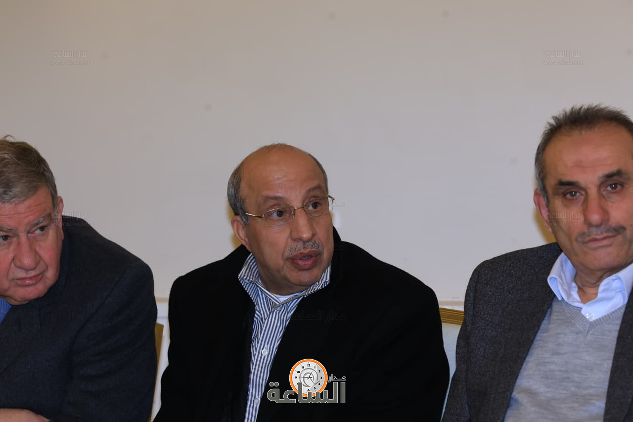 Madar Al-Saa Images 0.45857271604777483