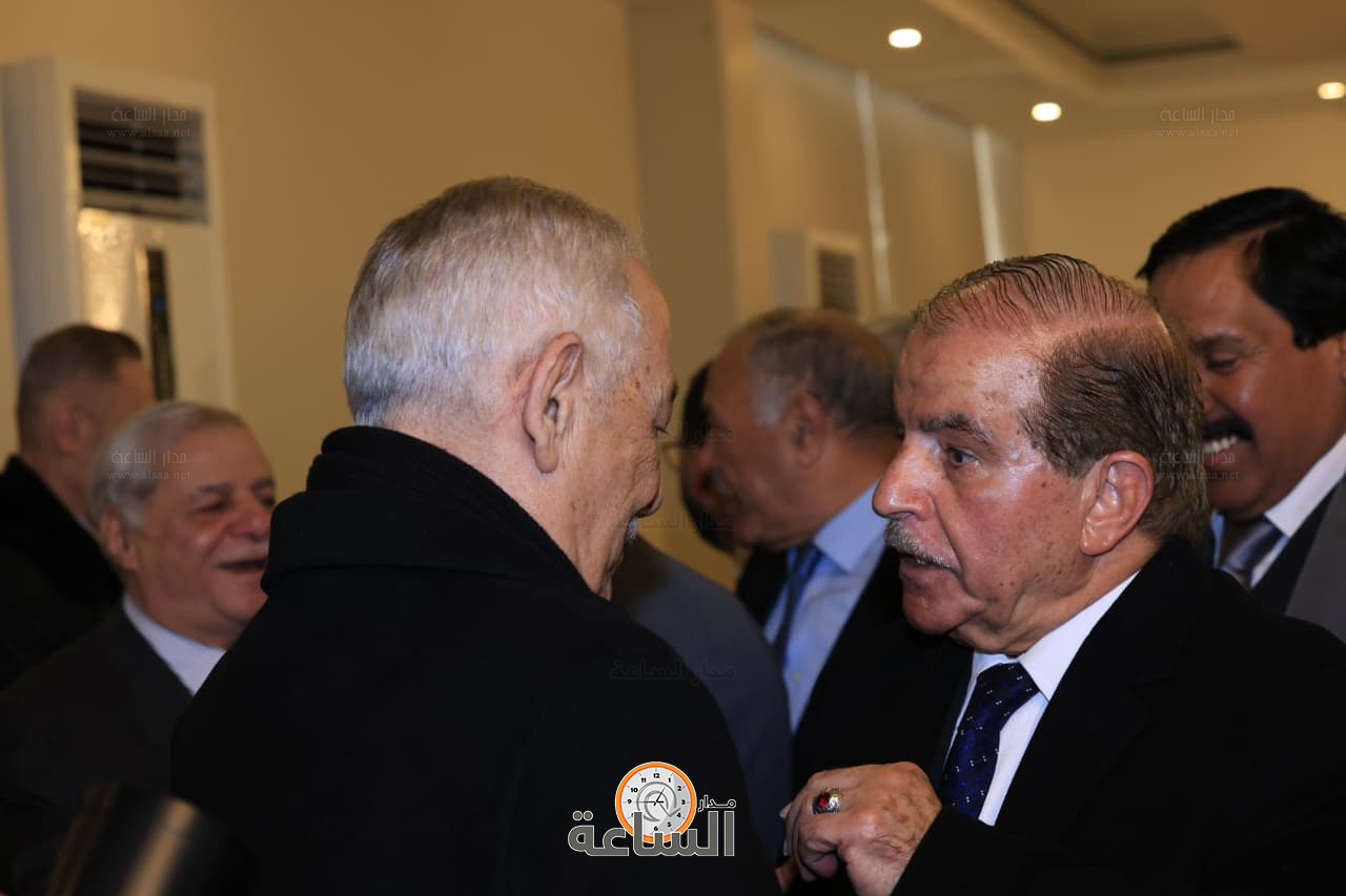 Madar Al-Saa Images 0.6425181536505423