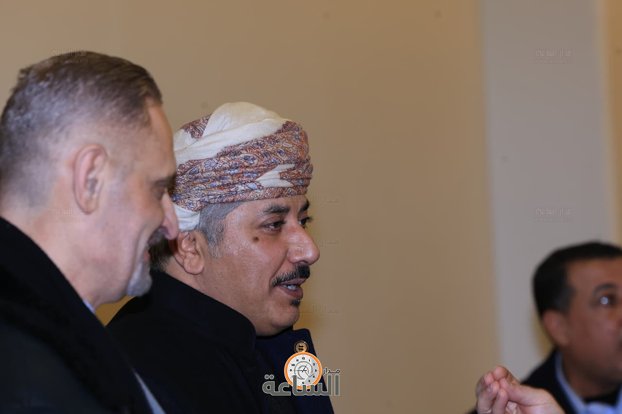 Madar Al-Saa Images 0.7383045903862356