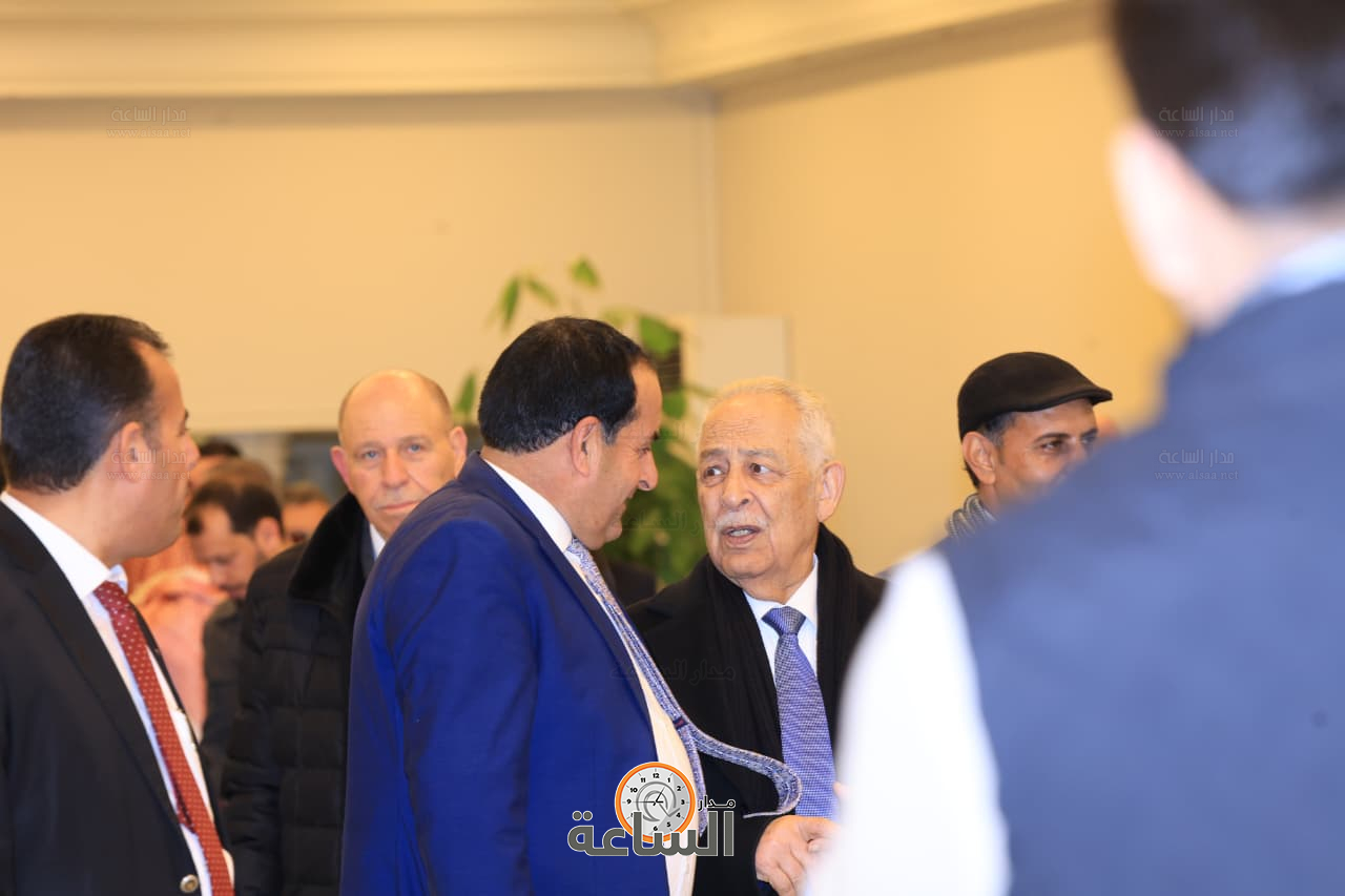 Madar Al-Saa Images 0.13657845926100254