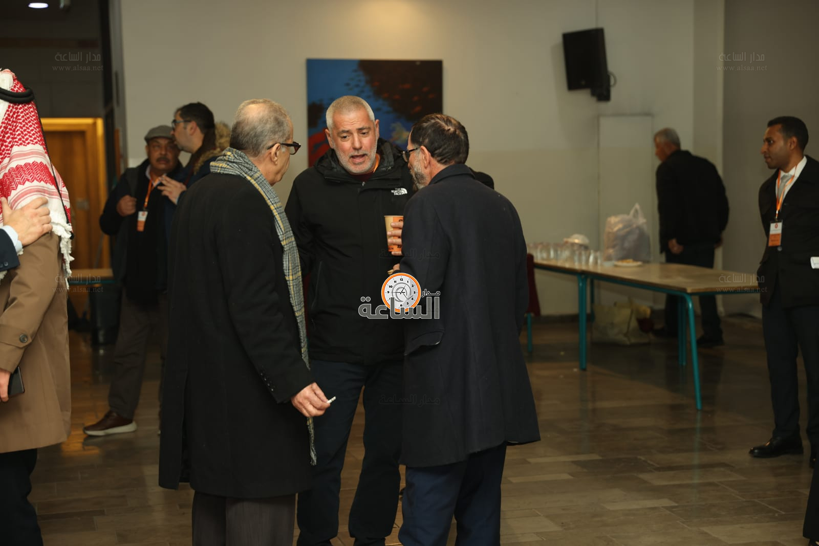 Madar Al-Saa Images 0.40893137325861617