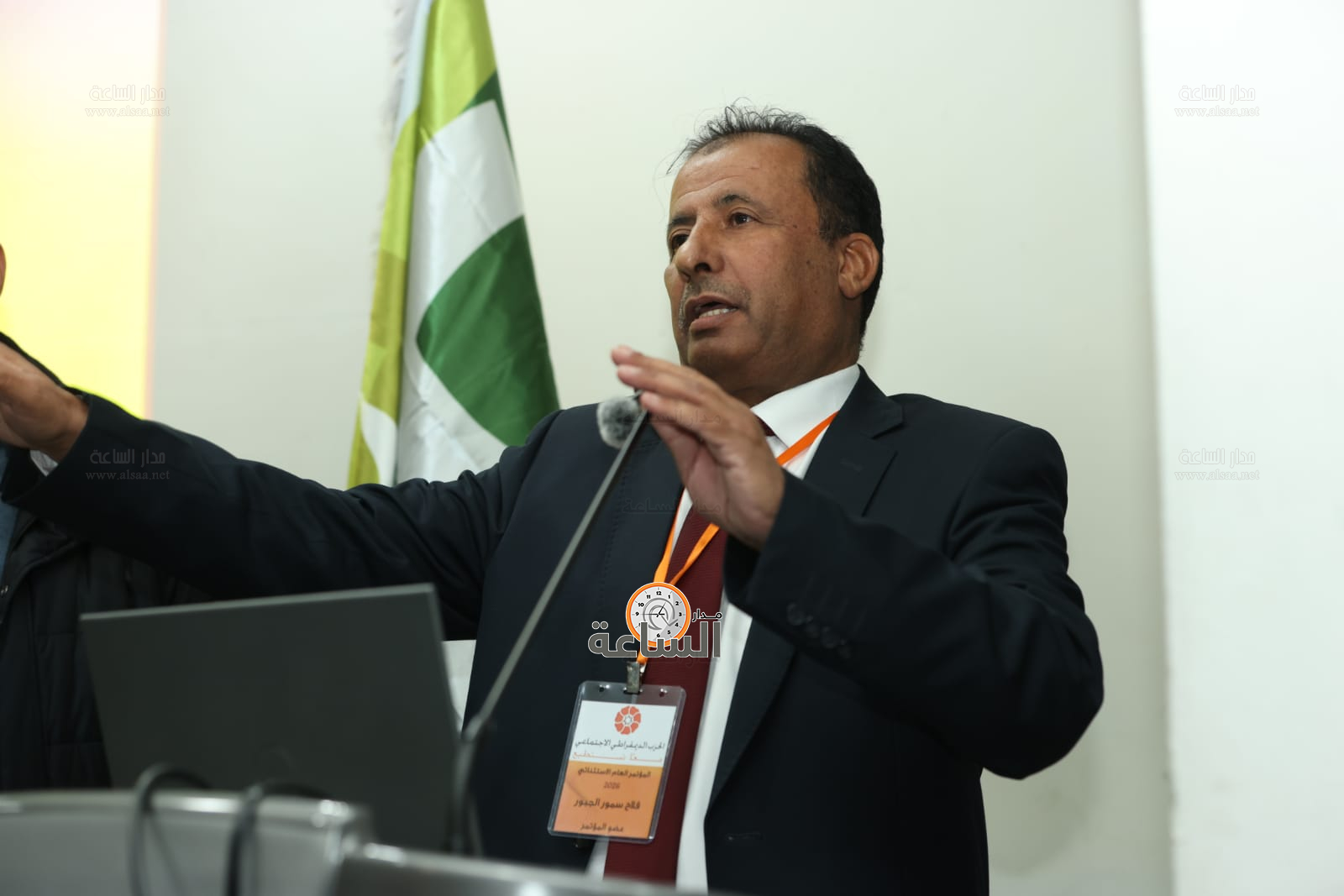 Madar Al-Saa Images 0.9024870396125827