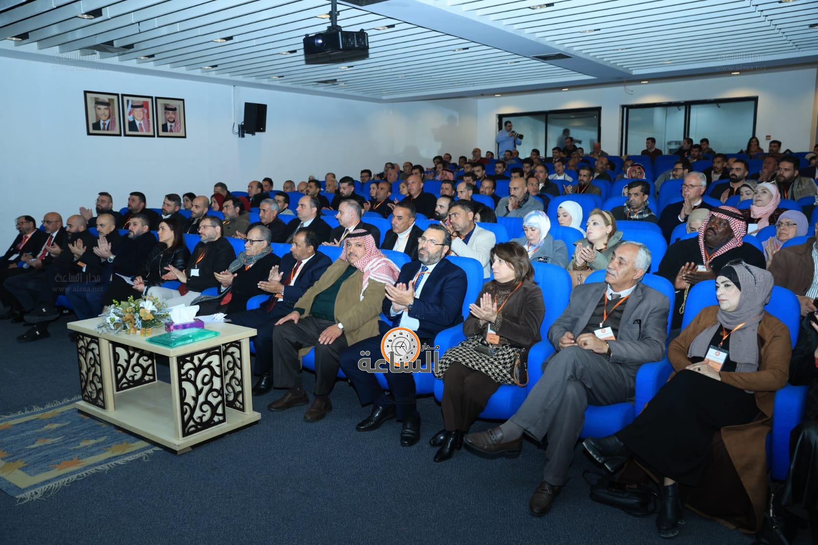 Madar Al-Saa Images 0.008581345214171976