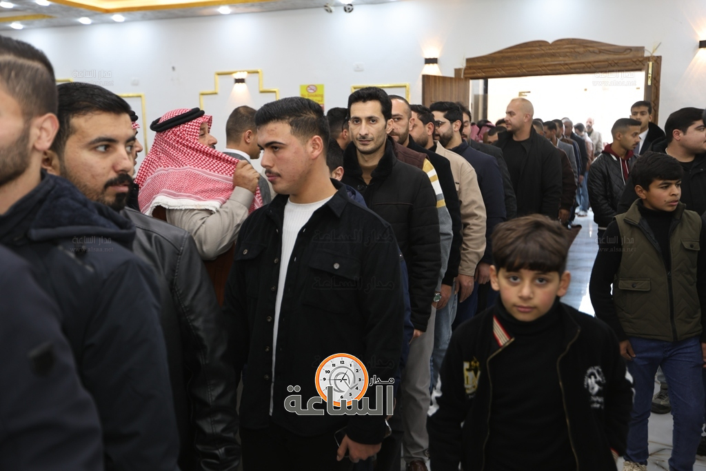 Madar Al-Saa Images 0.39017536693540456