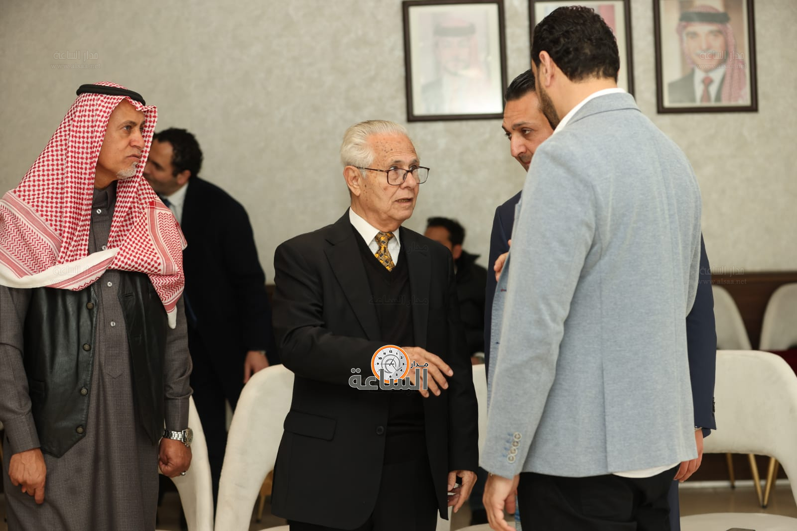 Madar Al-Saa Images 0.38009850780940346