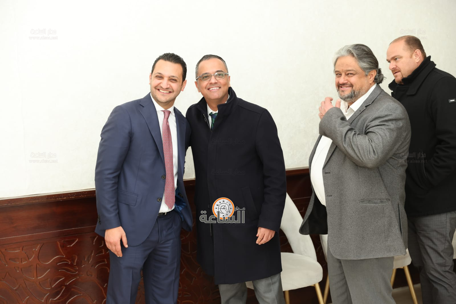 Madar Al-Saa Images 0.9618066433757935