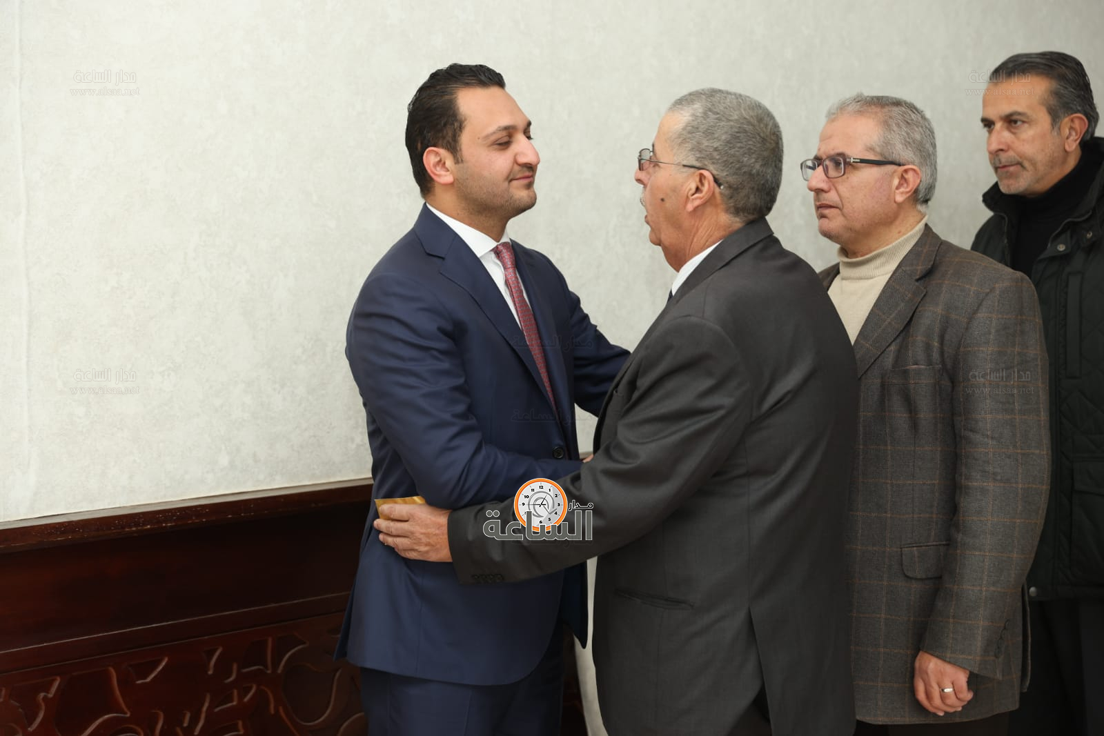 Madar Al-Saa Images 0.10372518986539081