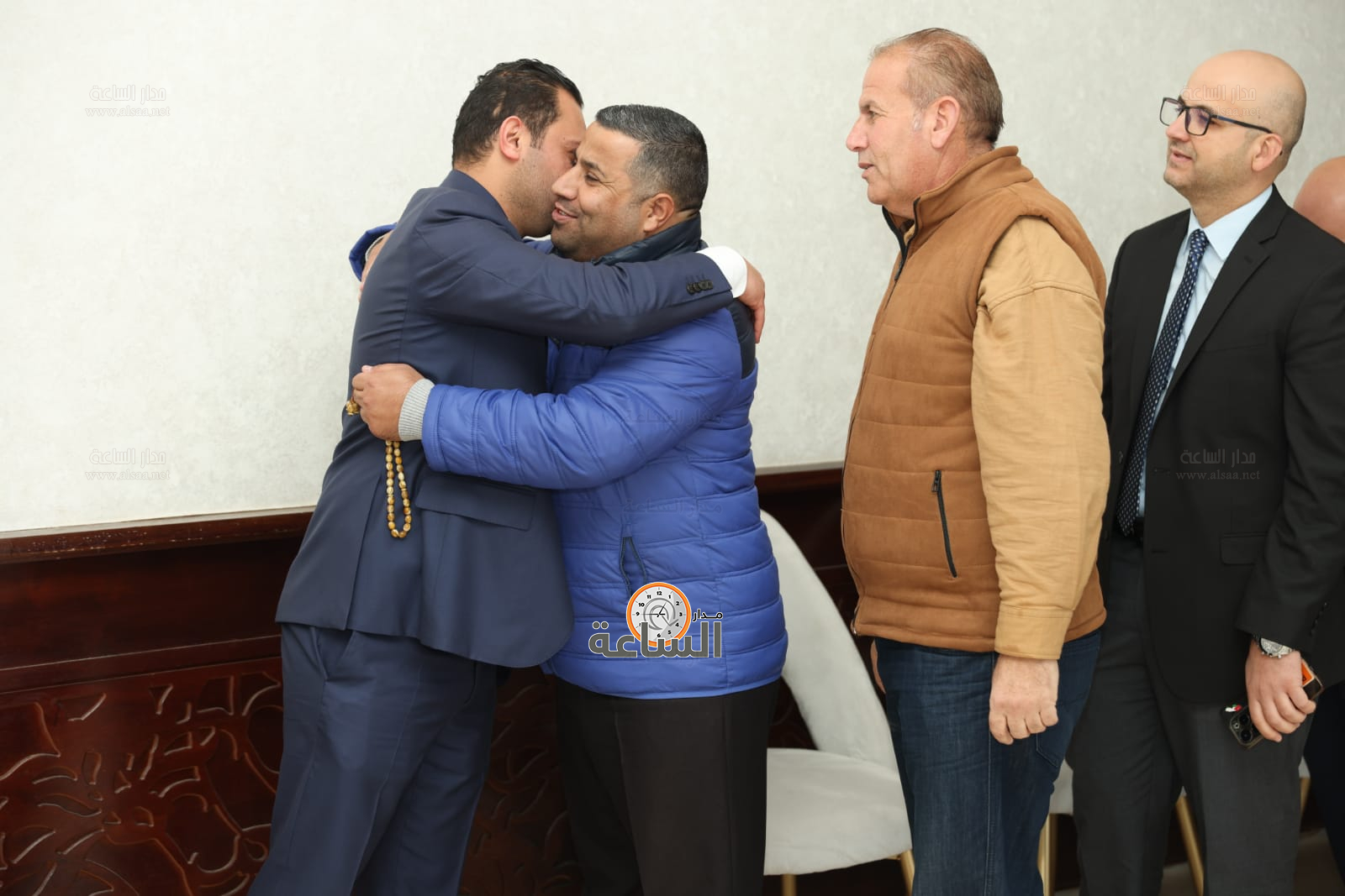 Madar Al-Saa Images 0.316038661763841