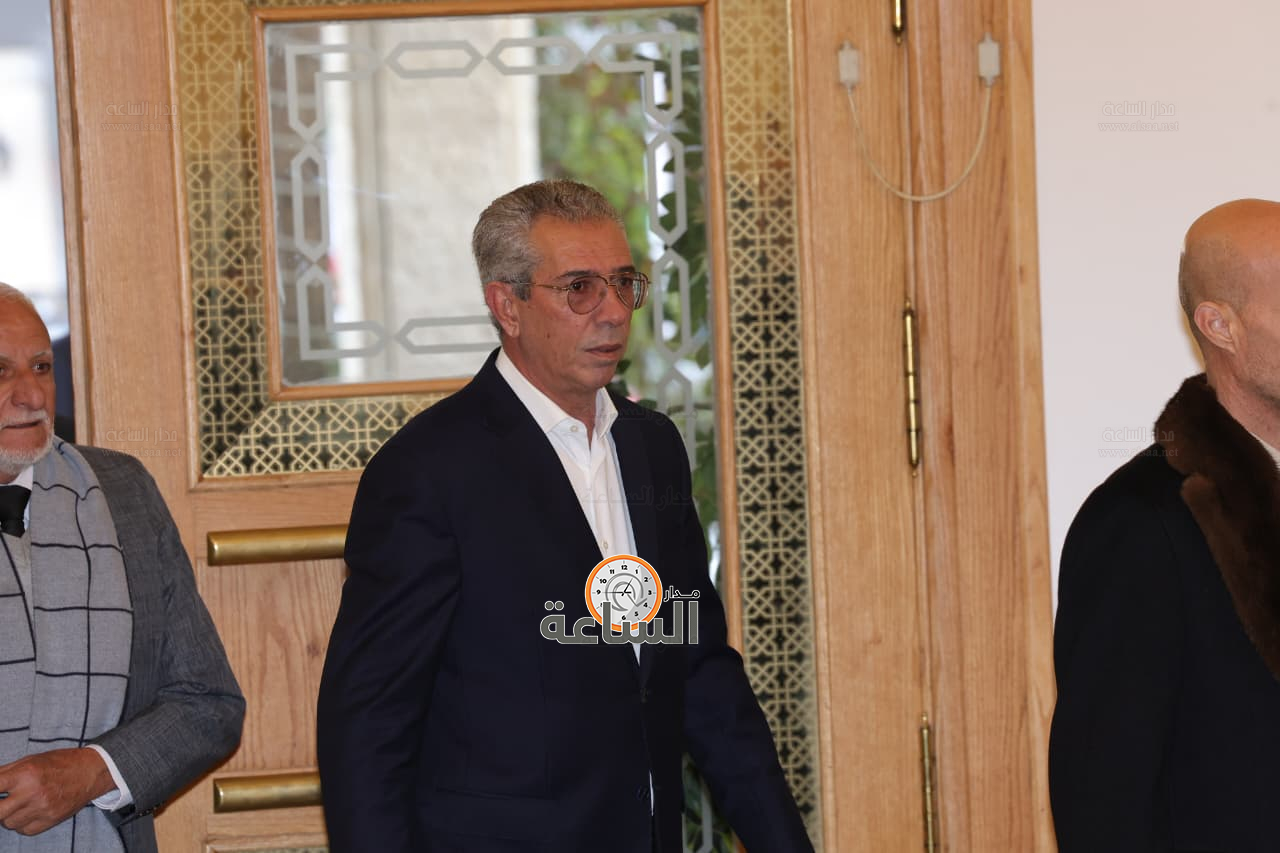 Madar Al-Saa Images 0.5748625301087169