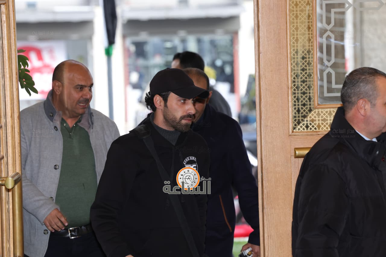 Madar Al-Saa Images 0.061236983170159465