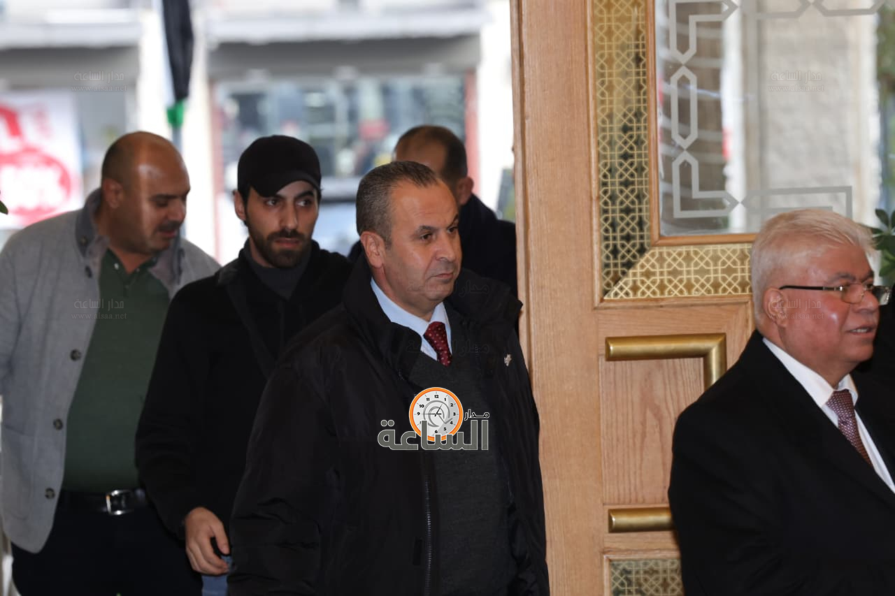 Madar Al-Saa Images 0.9745479071111219