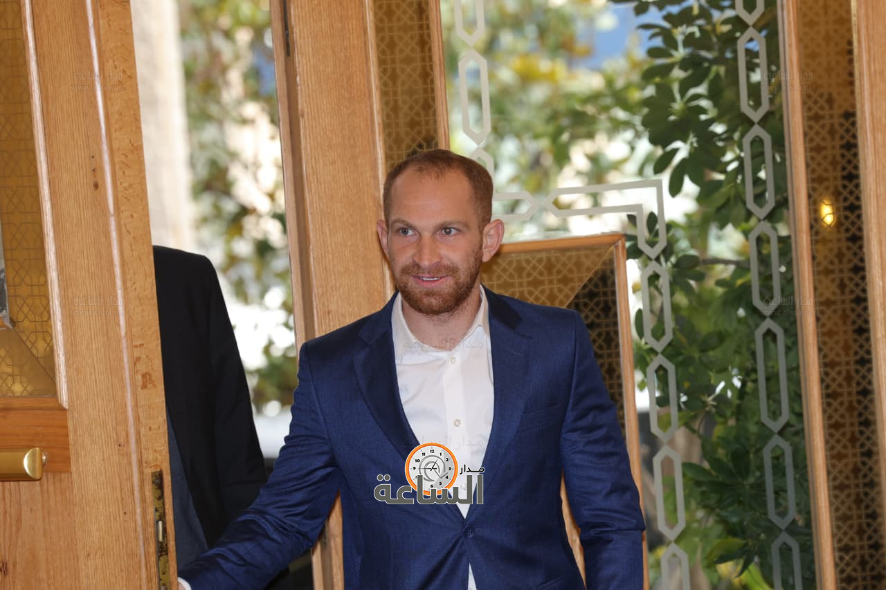 Madar Al-Saa Images 0.7273513166462721