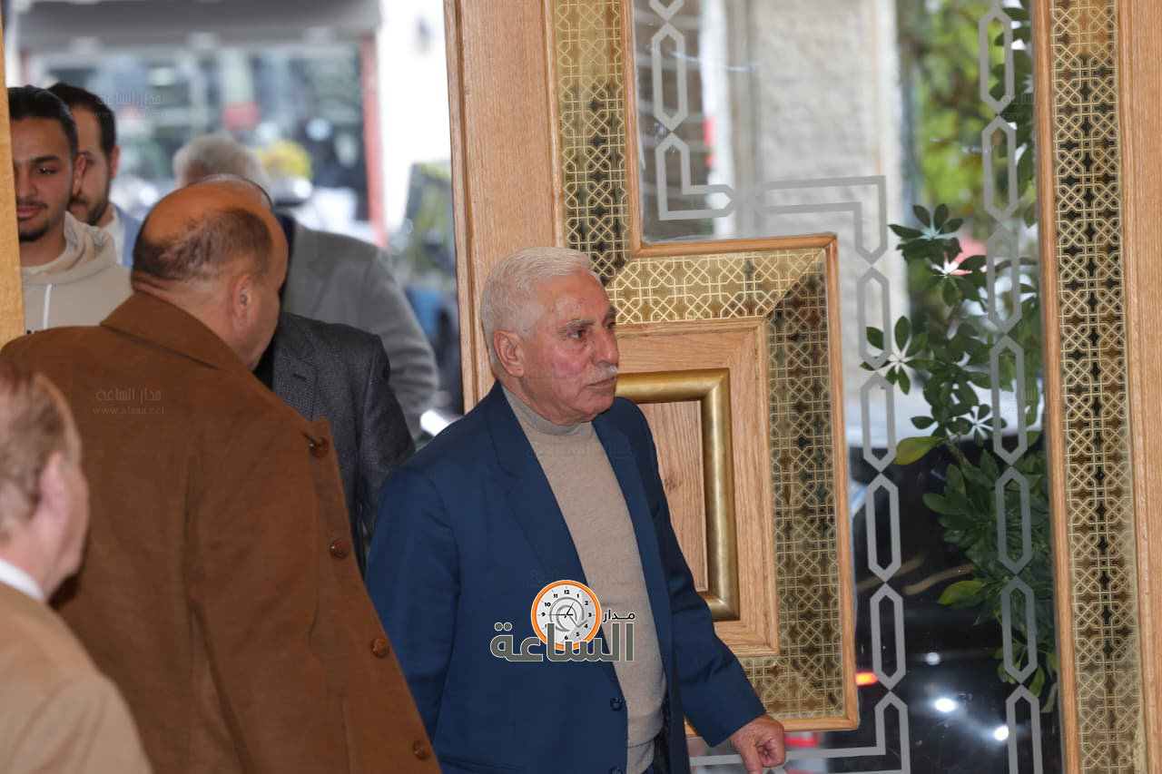 Madar Al-Saa Images 0.04110291475979366