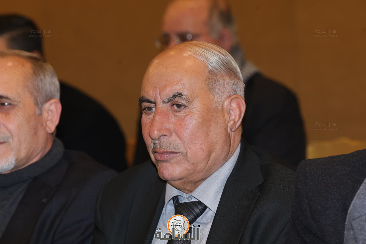 Madar Al-Saa Images 0.715242377664984