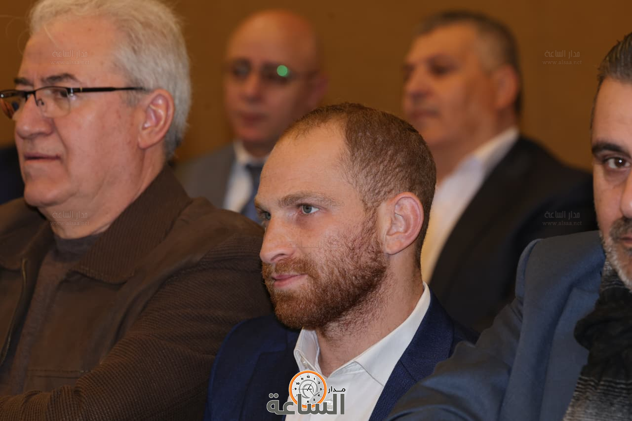 Madar Al-Saa Images 0.43223511932455105